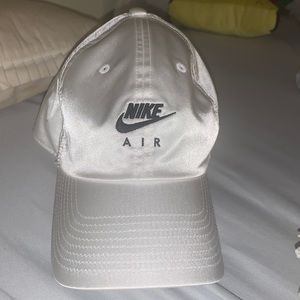 Nike Women’s Hat